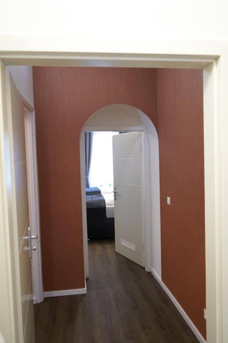 Appartement 2-zi. Am Ufer. Boxspringbetten. 2 Wc's. *