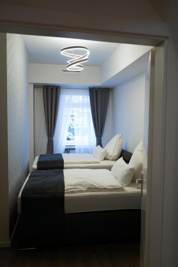 Appartement 2-zi. Am Ufer. Boxspringbetten. 2 Wc's. *